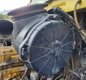 Sterling L9500 Left Air Cleaner / Air Filter Housing