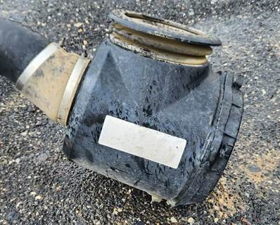 Sterling L9500 Left Air Cleaner / Air Filter Housing