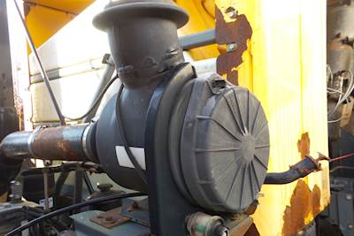 Sterling SC8000 Left Air Cleaner / Air Filter Housing for a 2003 Sterling SC8000 Cargo