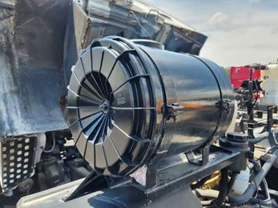 Volvo FE Left Air Cleaner / Air Filter Housing