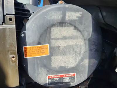 Volvo VNL Right Air Cleaner / Air Filter Housing