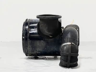 Volvo WIA Right Air Cleaner / Air Filter Housing