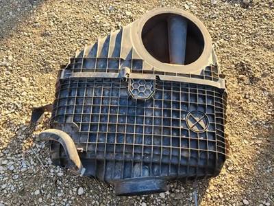 Western Star 49X Air Cleaner / Air Filter Housing