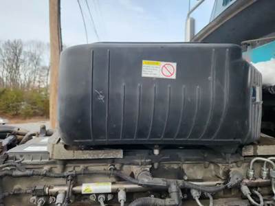 Western Star 5700 Air Cleaner / Air Filter Housing