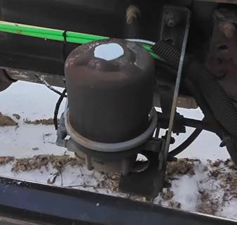 Ford F-750 Air Dryer