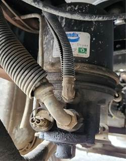 Ford F-750 Air Dryer
