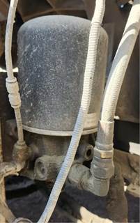 Ford LT9522 Louisville 122 Air Dryer