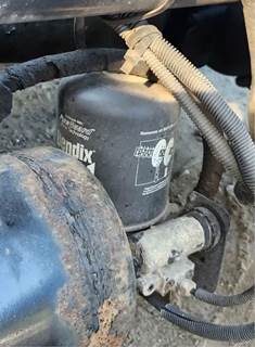 Freightliner Cascadia 113 Air Dryer
