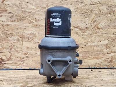 Freightliner Cascadia 113 Air Dryer