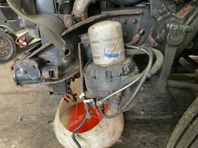 Freightliner Cascadia 125 Air Dryer