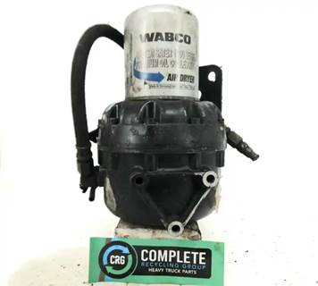Freightliner Cascadia 125 Air Dryer