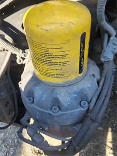 Freightliner Cascadia 125 Air Dryer