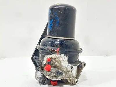 Freightliner Cascadia 125 Air Dryer