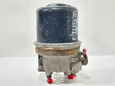 Freightliner Cascadia 125 Air Dryer