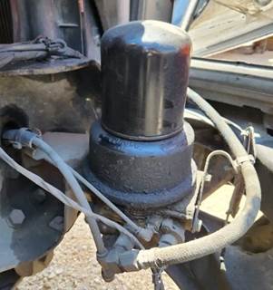 Freightliner Cascadia 126 Air Dryer