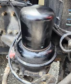 Freightliner Cascadia 126 Air Dryer