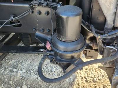 Freightliner Cascadia 126 Air Dryer
