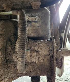 Freightliner Columbia 120 Air Dryer