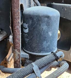Freightliner Columbia 120 Air Dryer