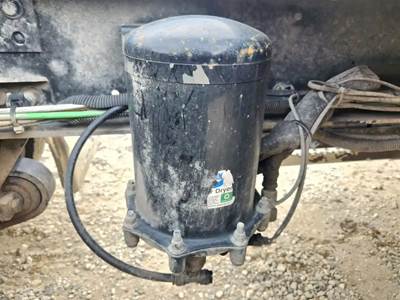 Freightliner Coronado 132 Air Dryer for a 2020 Freightliner Coronado 132 Glider
