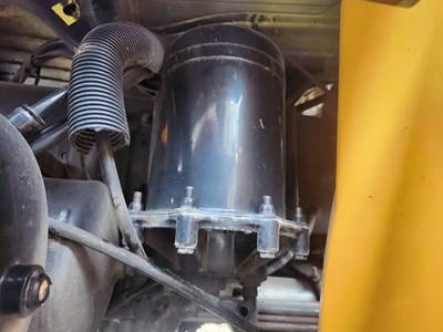 Freightliner FL80 Air Dryer
