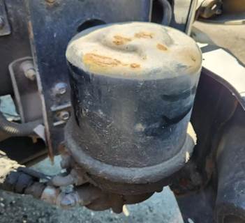 Freightliner M2 106 Air Dryer