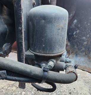 Freightliner M2 106 Air Dryer