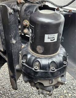 Freightliner M2 106 Air Dryer