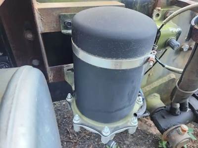 Freightliner M2 112 Air Dryer for a 2005 Freightliner M2 112 Medium Duty