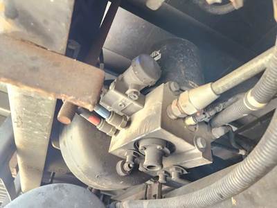 Hino 268 Air Dryer