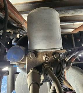 Hino 338 Air Dryer