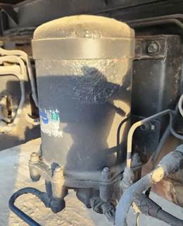 Hino FE Air Dryer