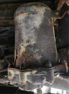 International 2574 Air Dryer