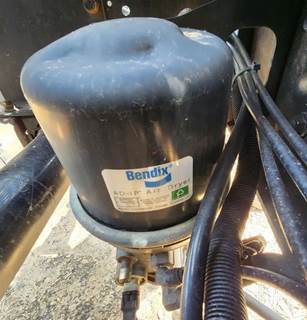 International 4400 Air Dryer