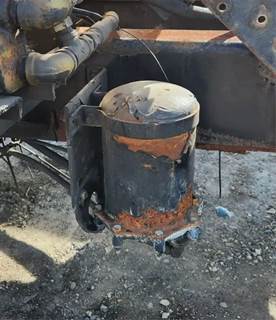 International 4900 Air Dryer