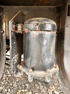 International 4900 Air Dryer