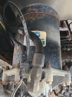 International 7400 Air Dryer