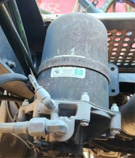 International 9100i Air Dryer