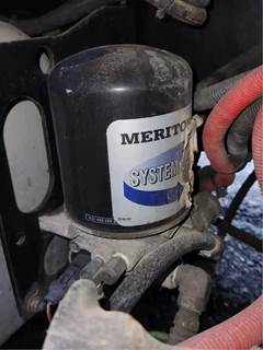 International DuraStar 4300 Air Dryer