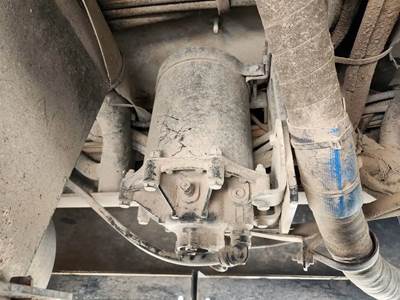 International HV507 Air Dryer