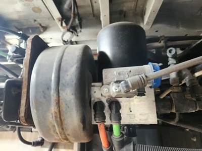 International LT625 Air Dryer