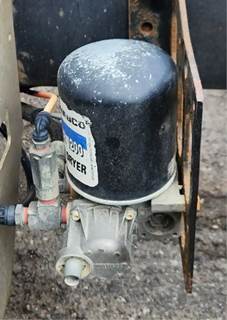 International WorkStar 7600 Air Dryer