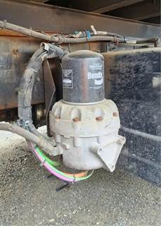 Kenworth K370 Air Dryer