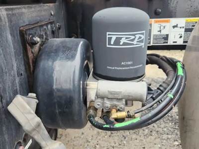 Kenworth T300 Air Dryer
