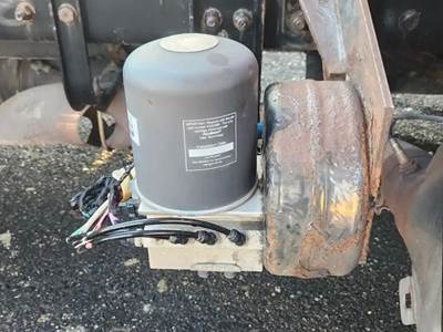 Kenworth T680 Air Dryer