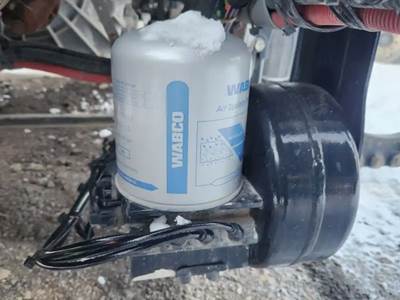 Kenworth T680 Air Dryer