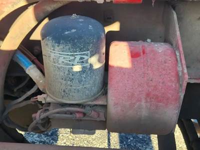 Kenworth T880 Air Dryer