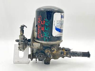 Mack Pinnacle Air Dryer