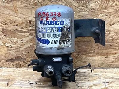 Mack Pinnacle CHU613 Air Dryer for a 2014 Mack CHU613