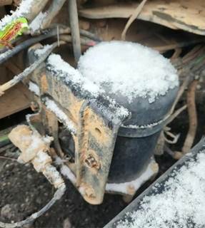 Mack Pinnacle CHU613 Air Dryer for a 2016 Mack CHU613